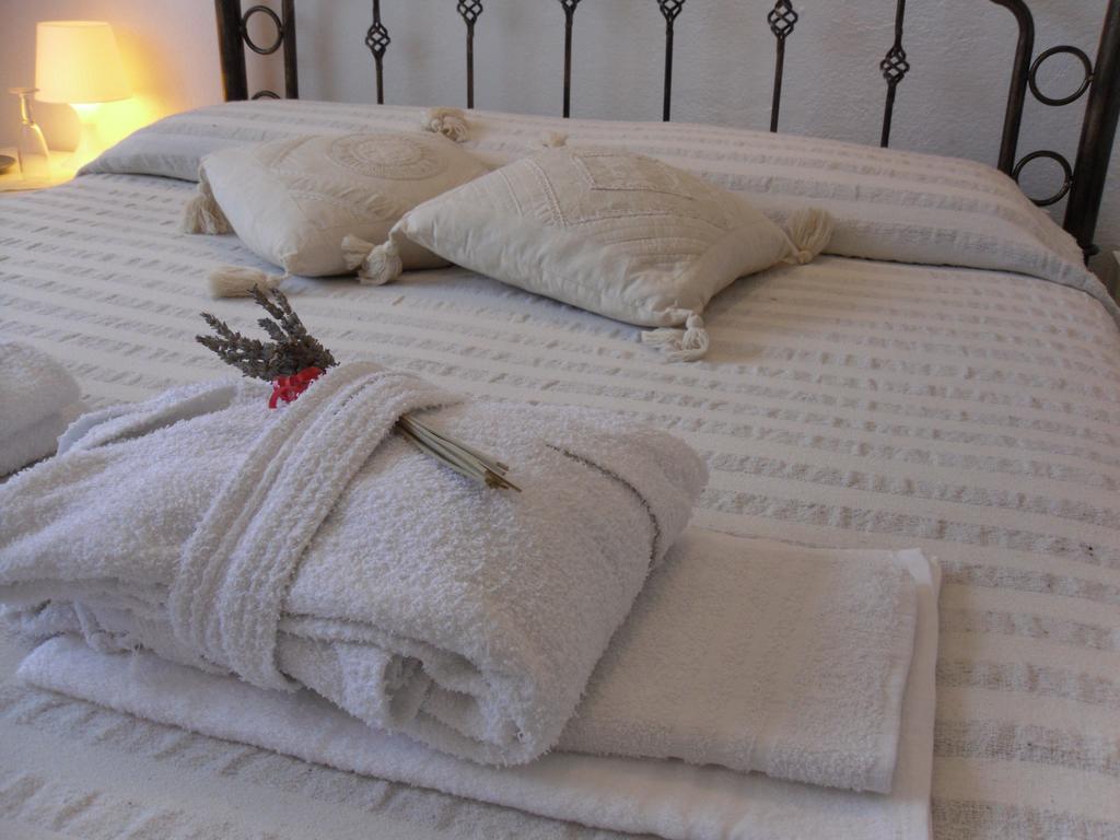 B&B Fragus E Saboris De Sardigna Sadali Zimmer foto
